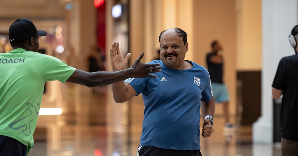 Dubai Mallathon 2026 sets new record with over 160,000 participants