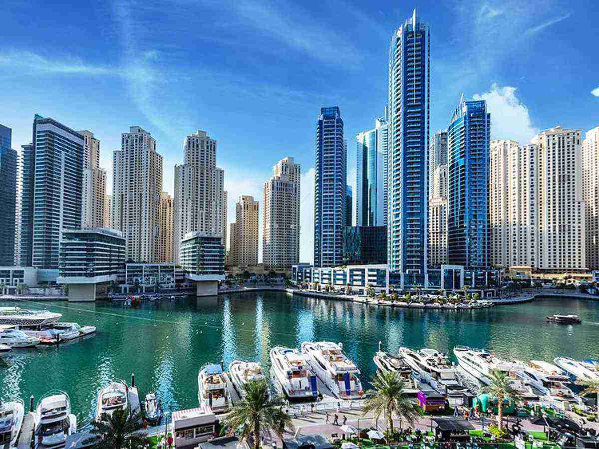Dubai Rents Fall in Prime Districts, Climb on the City's Fringe